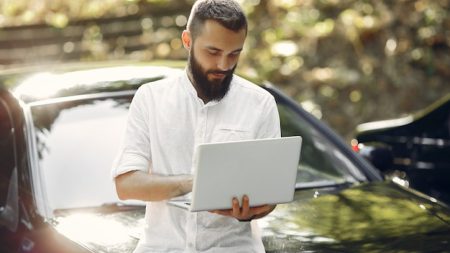 Assurance auto : bien comparer garanties, prix et services avant de choisir